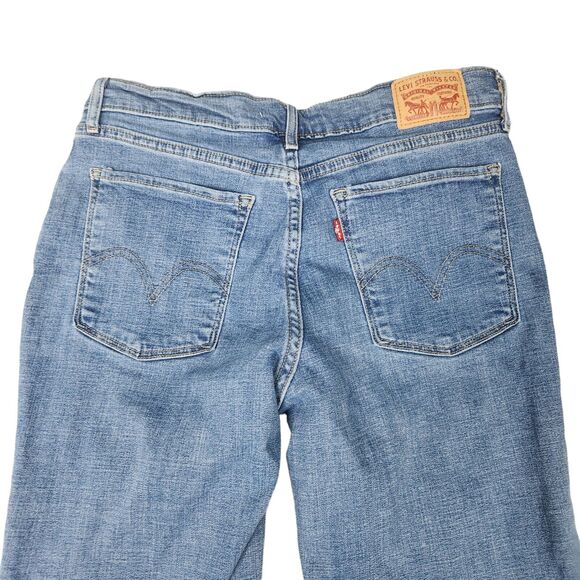 Levi's Classic Boot Cut Jeans Womens Sz 29 Blue Pockets Medium Wash Denim - Picture 9 of 11